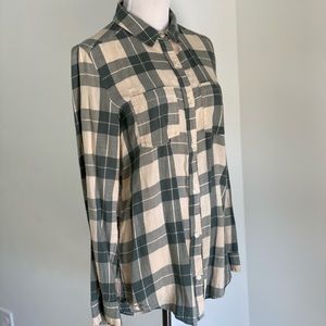 Abound Nordstrom Green Plaid Long Sleeve Button down Size Small